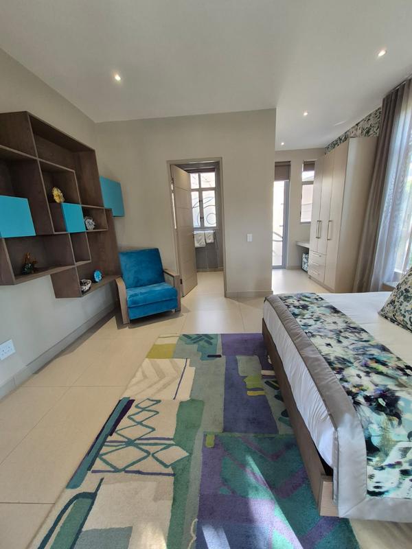 6 Bedroom Property for Sale in The Islands Estates North West